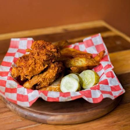 Watson's Shack & Rail signature dishes Tender Basket
White Cheddar Mac & Cheese
Watson's Hot Sandwich